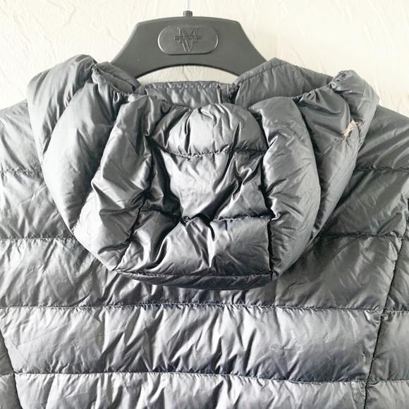Eddie Bauer Black Down CirrusLite Parka - Picture 3 of 7
